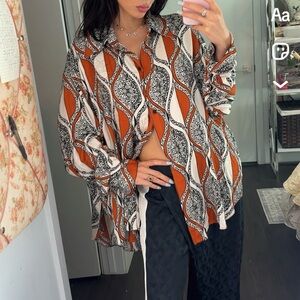 Vntg Black/Orange -Psychedelic print Women's Button Down Shirt
